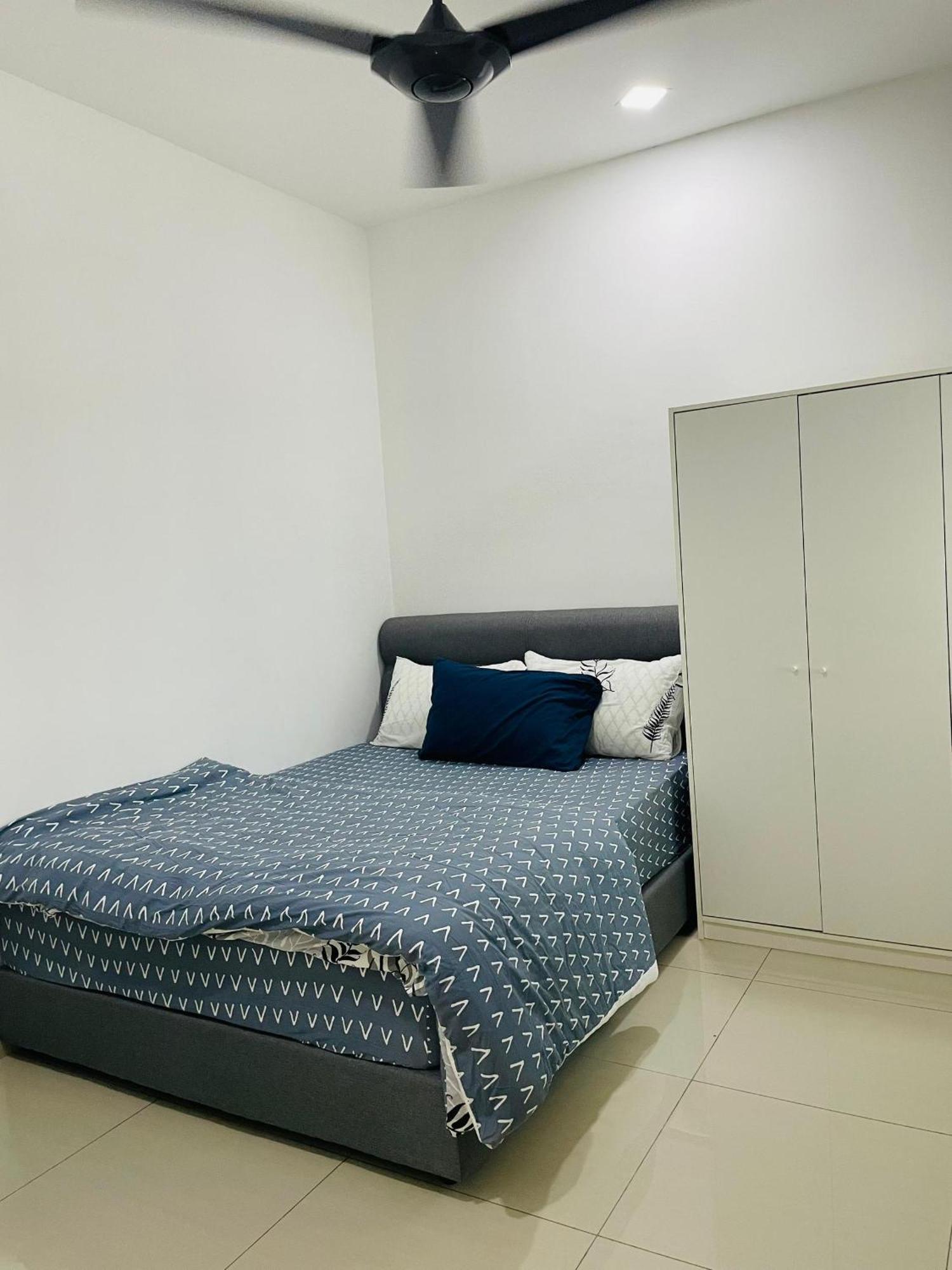 Nazirin Homestay No 27 Tmn Desa Manjung Lumut Eksteriør billede